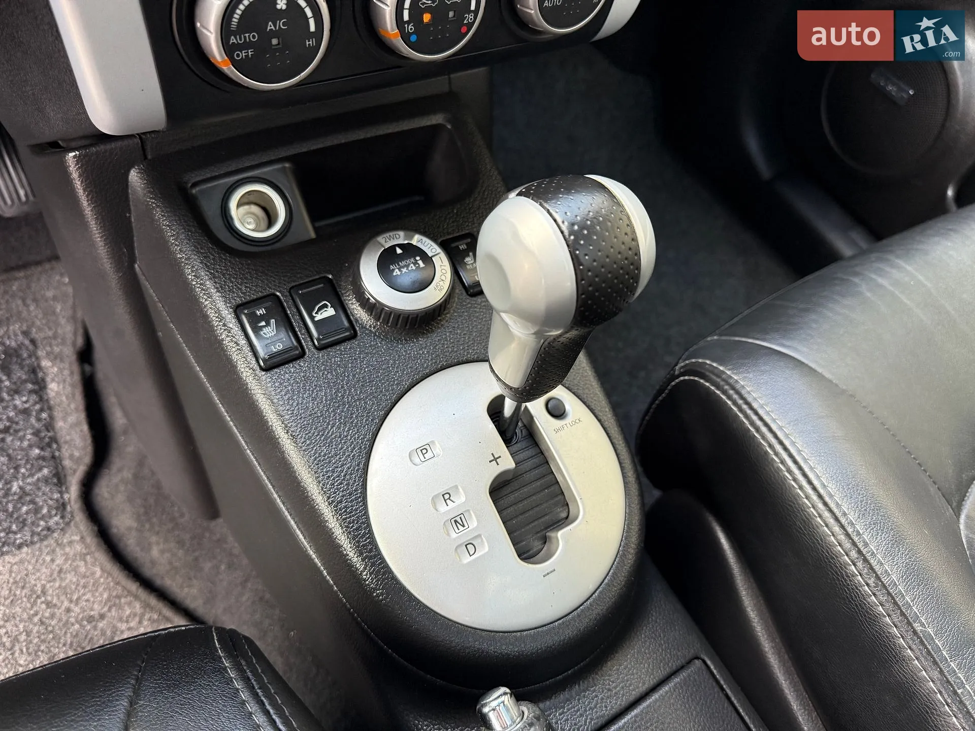 2013 Nissan X-Trail - мініатюра 40