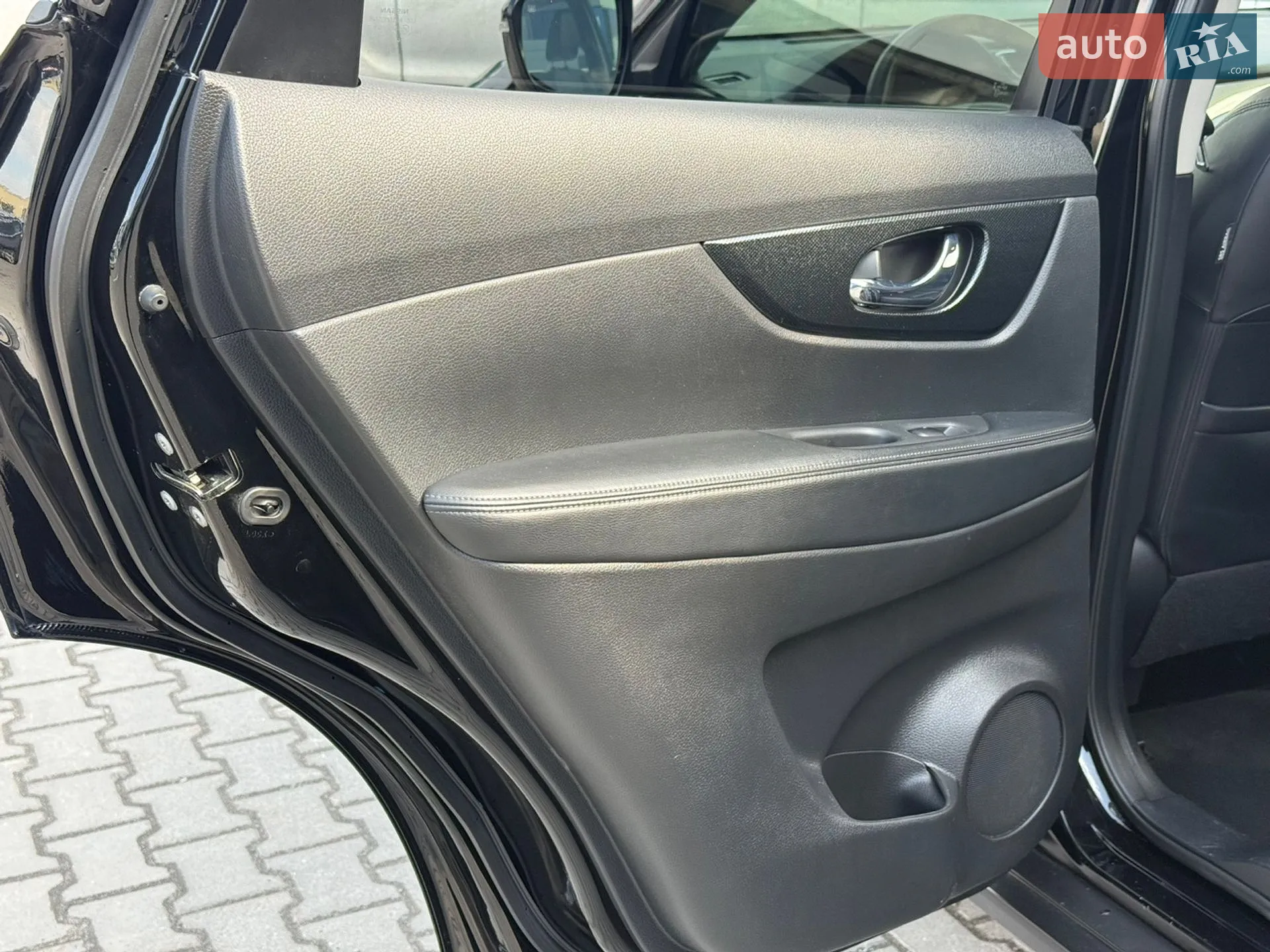 2017 Nissan X-Trail - мініатюра 40