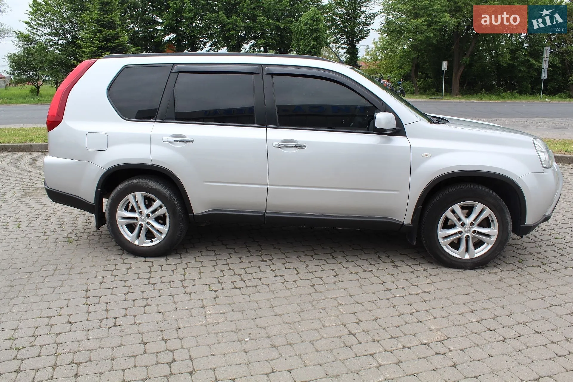 2010 Nissan X-Trail - мініатюра 5