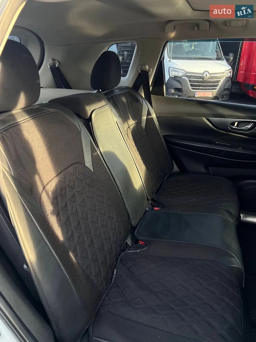2015 Nissan X-Trail - мініатюра 4