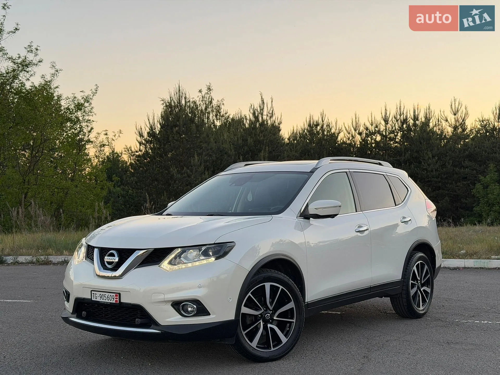 2015 Nissan X-Trail - фото 1