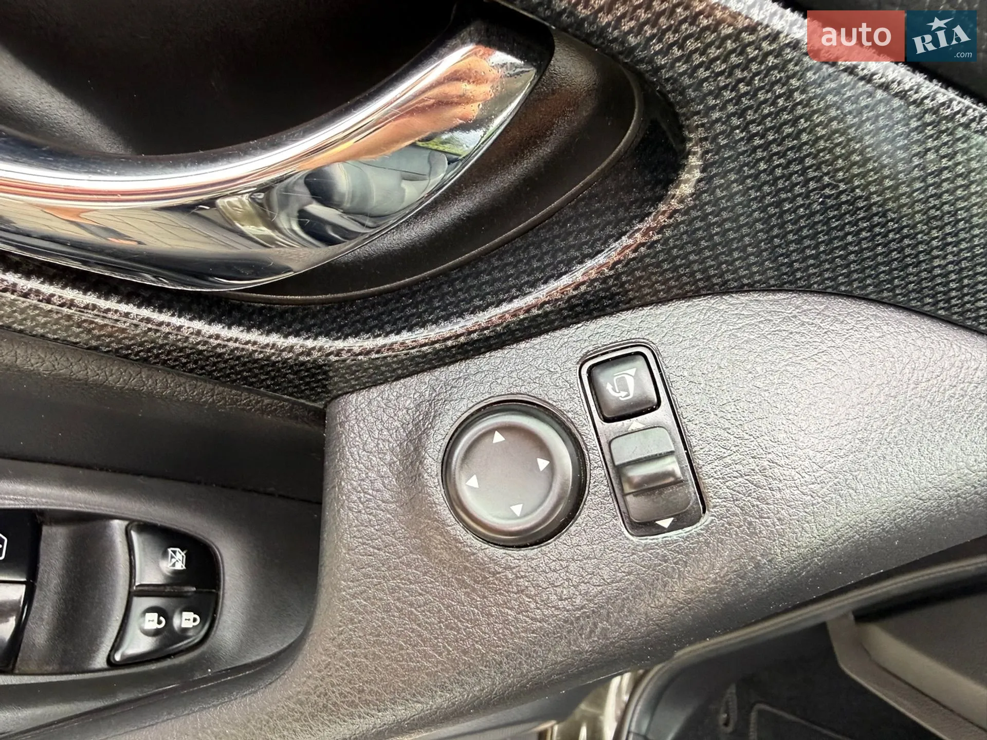 2014 Nissan X-Trail - мініатюра 32