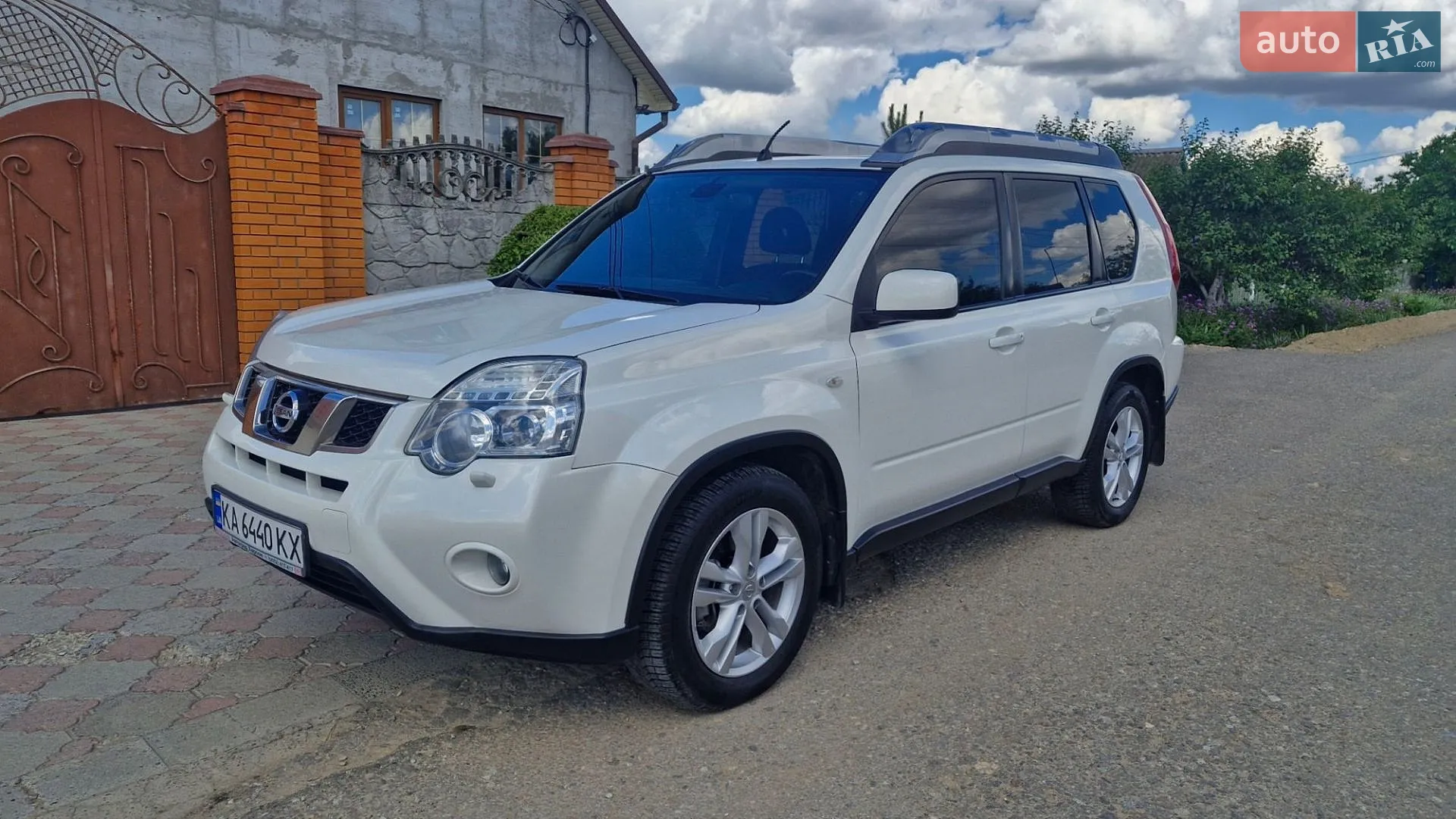 2012 Nissan X-Trail - фото 1