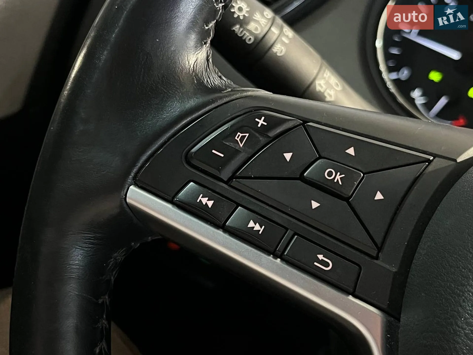 2021 Nissan X-Trail - мініатюра 26