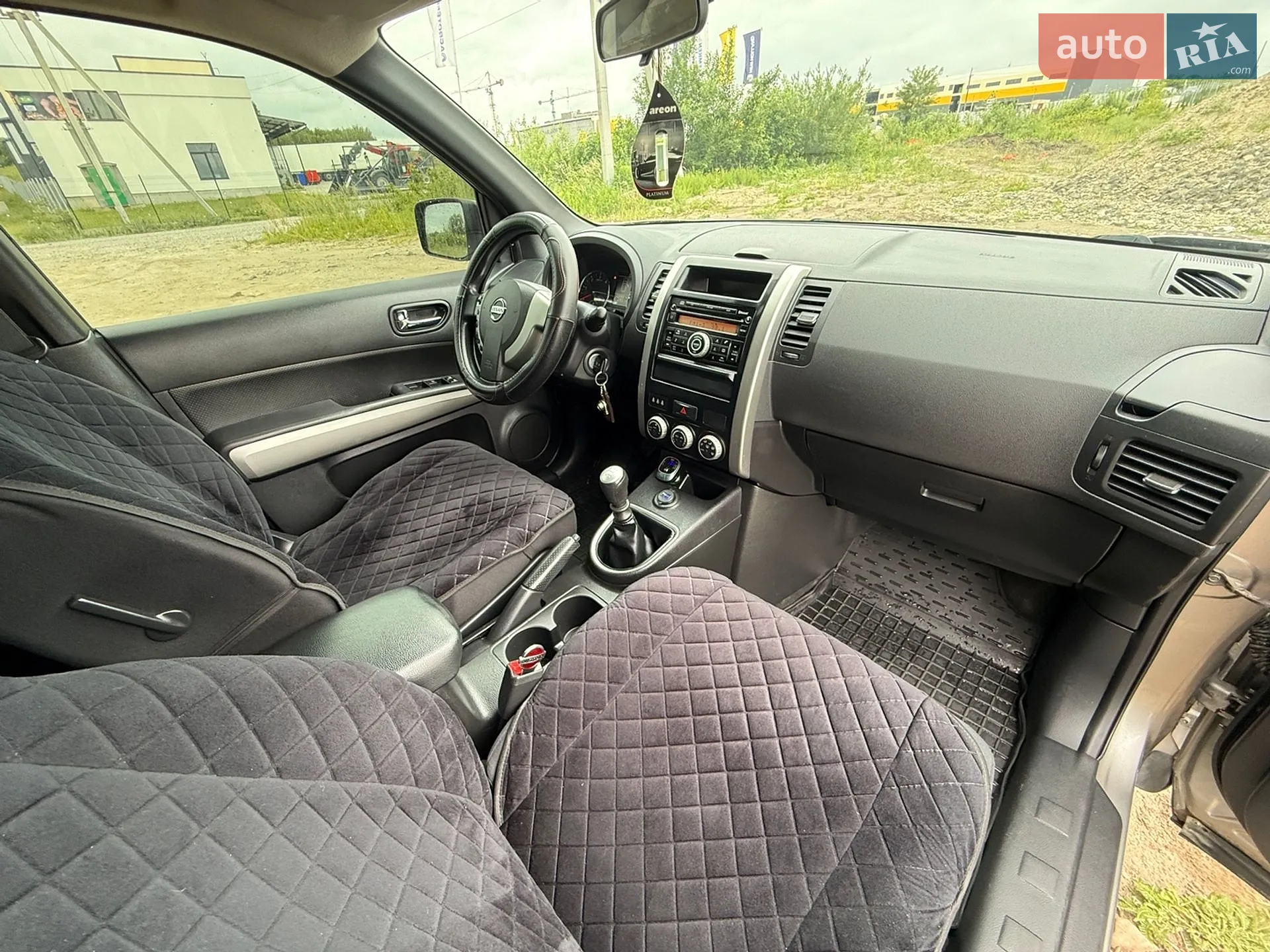 2011 Nissan X-Trail - мініатюра 35