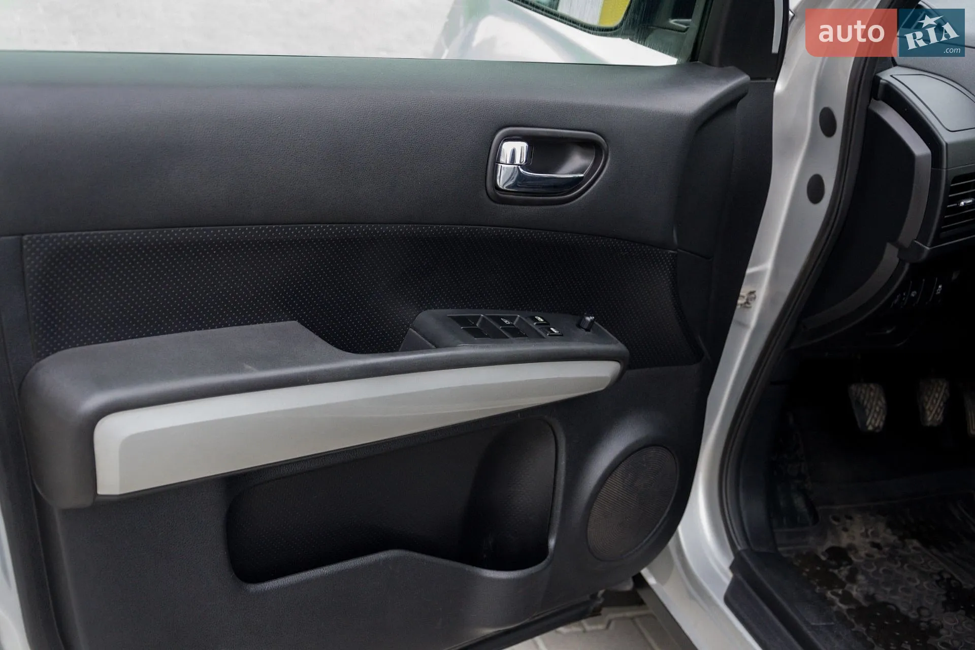 2011 Nissan X-Trail - мініатюра 10