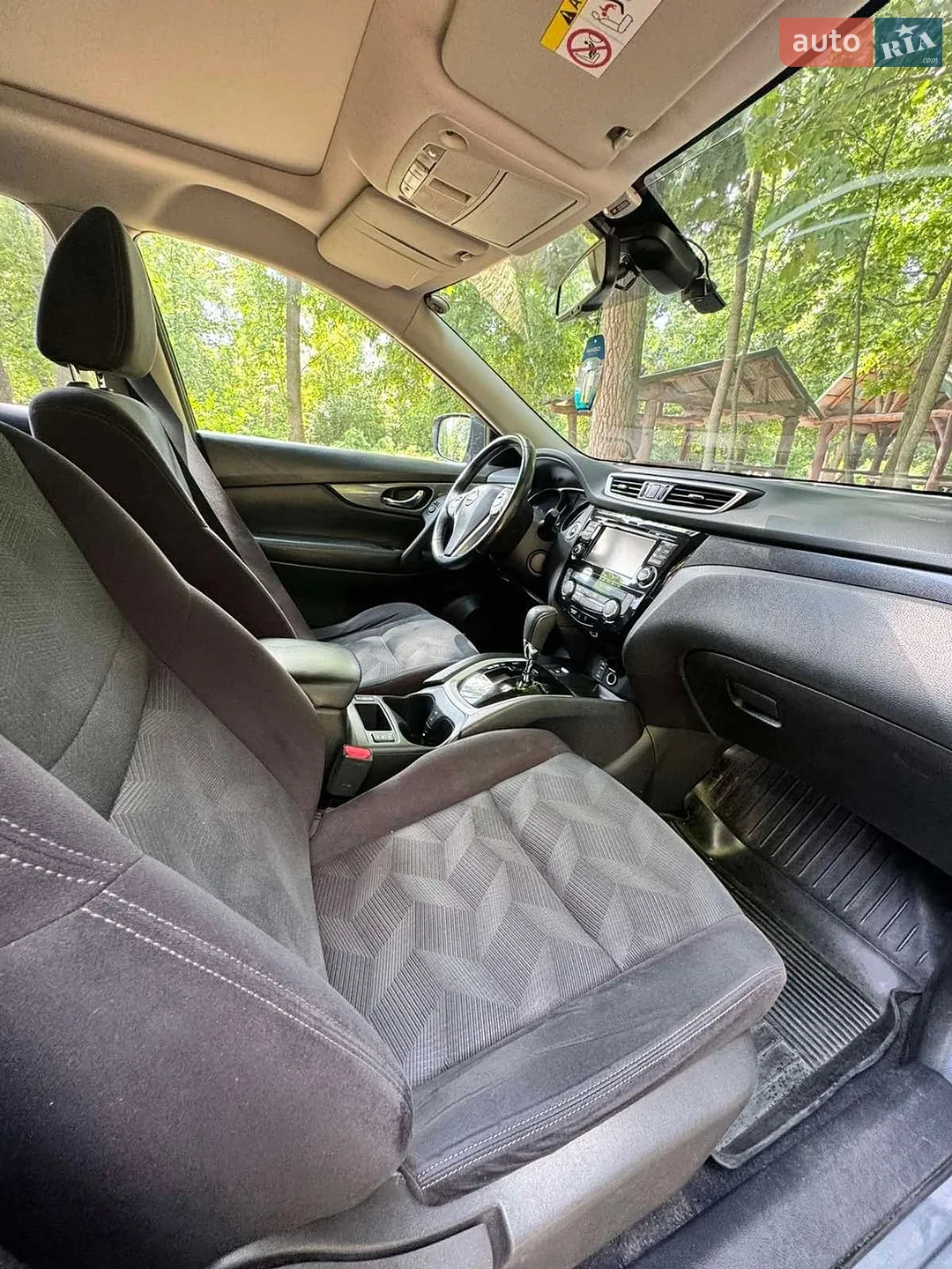 2015 Nissan X-Trail - мініатюра 12