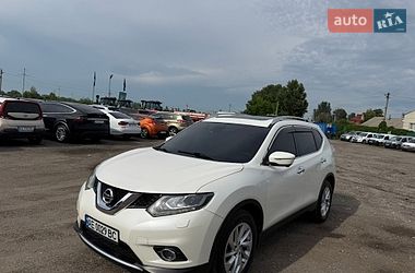 Позашляховик / Кросовер Nissan X-Trail 2014 в Дніпрі