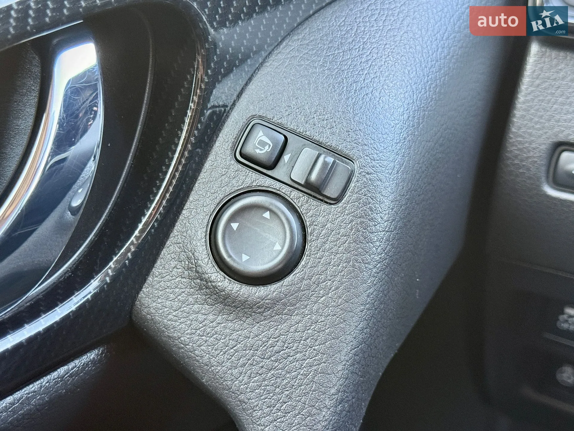 2017 Nissan X-Trail - мініатюра 26