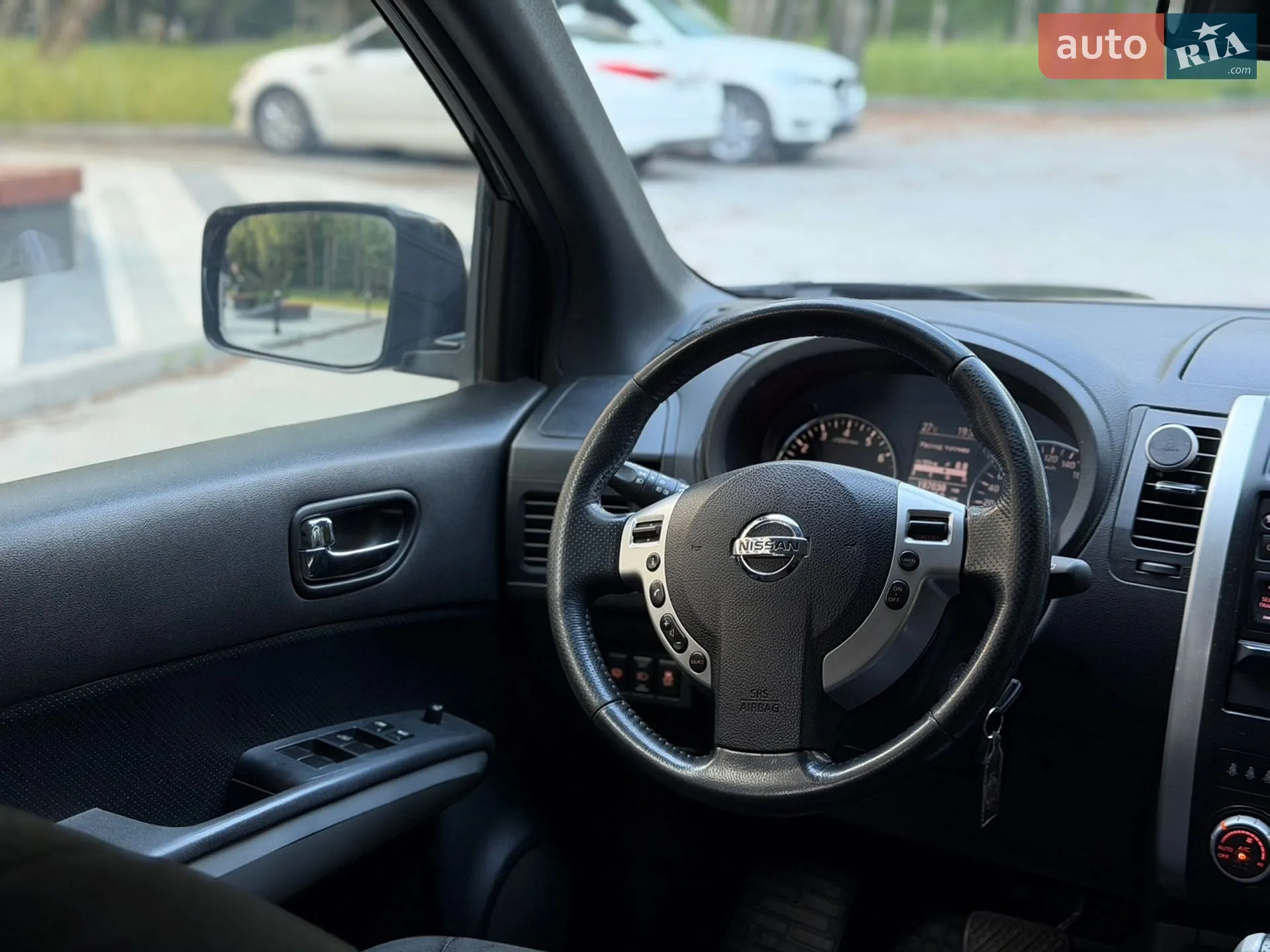 2011 Nissan X-Trail - мініатюра 43