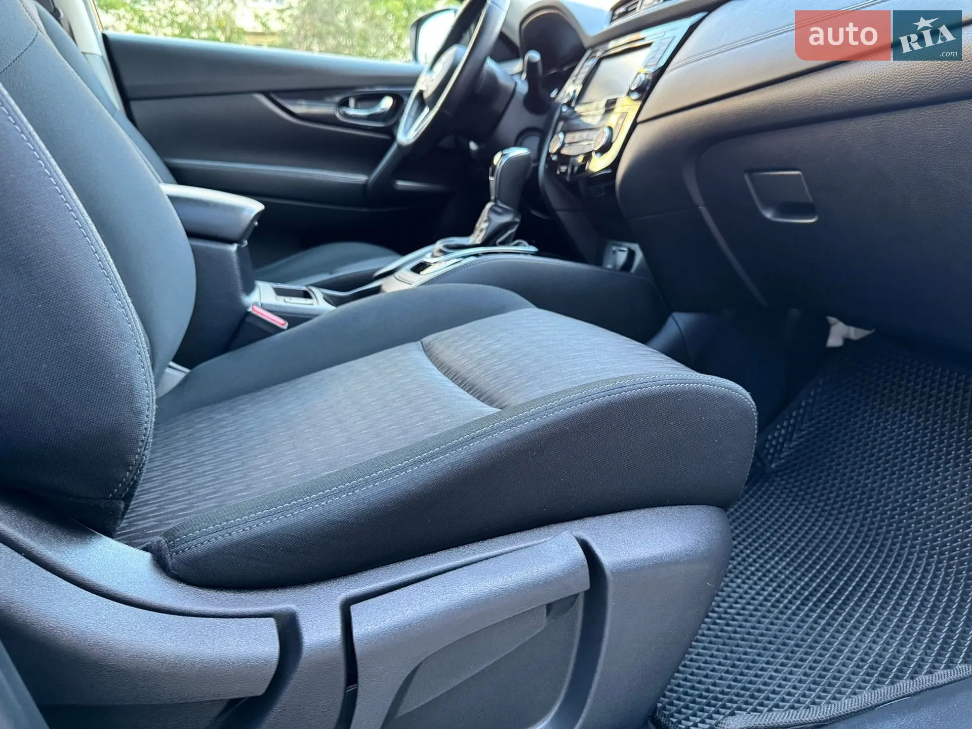 2020 Nissan X-Trail - мініатюра 30