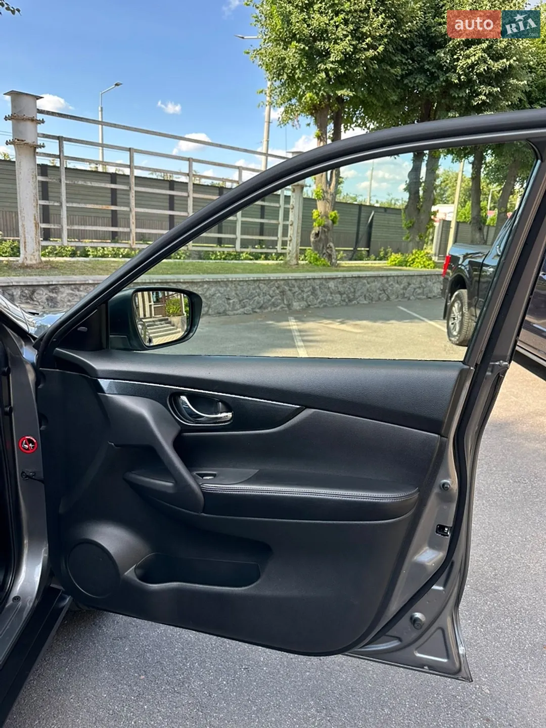 2015 Nissan X-Trail - мініатюра 24