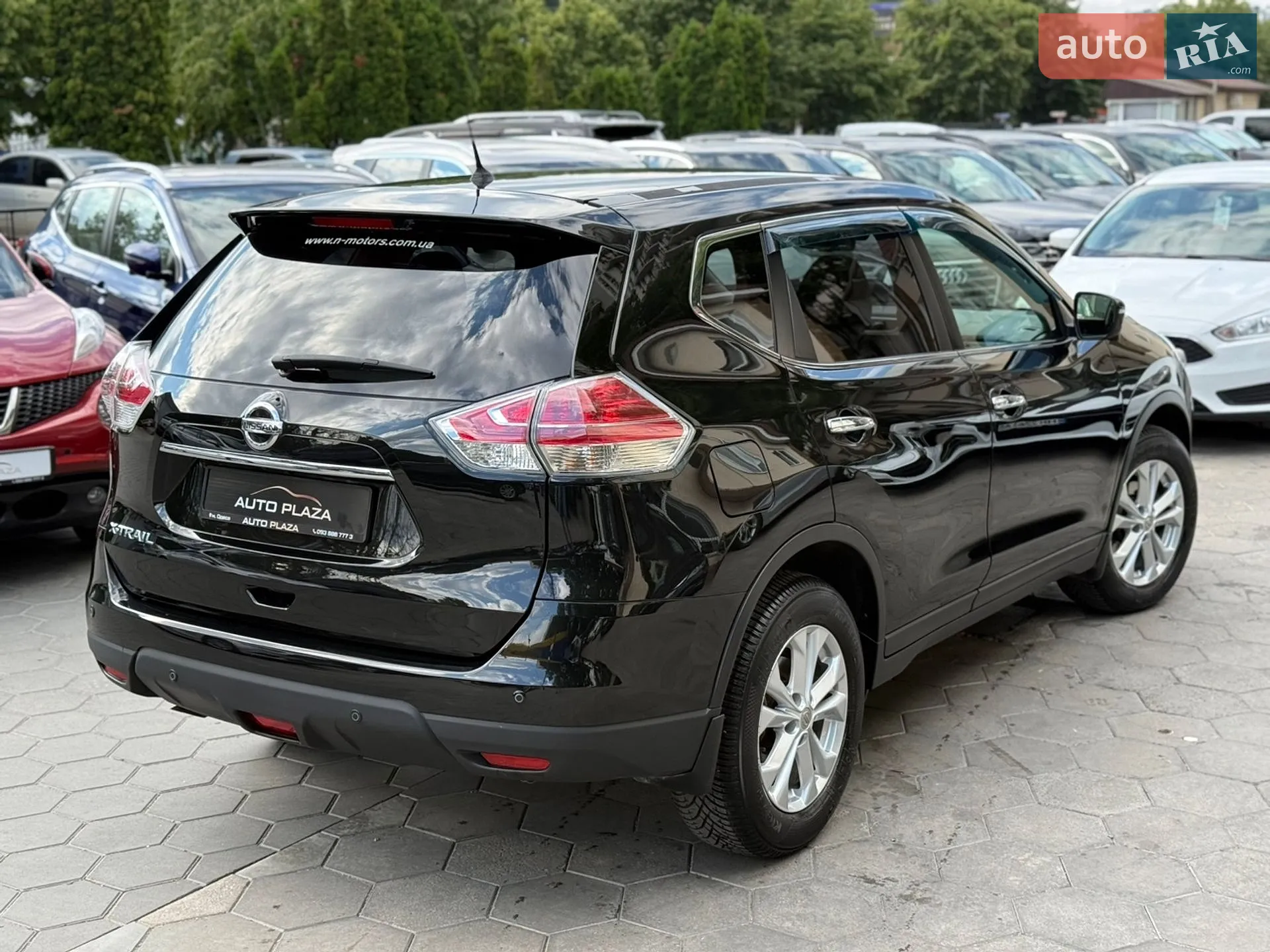 2016 Nissan X-Trail - мініатюра 17