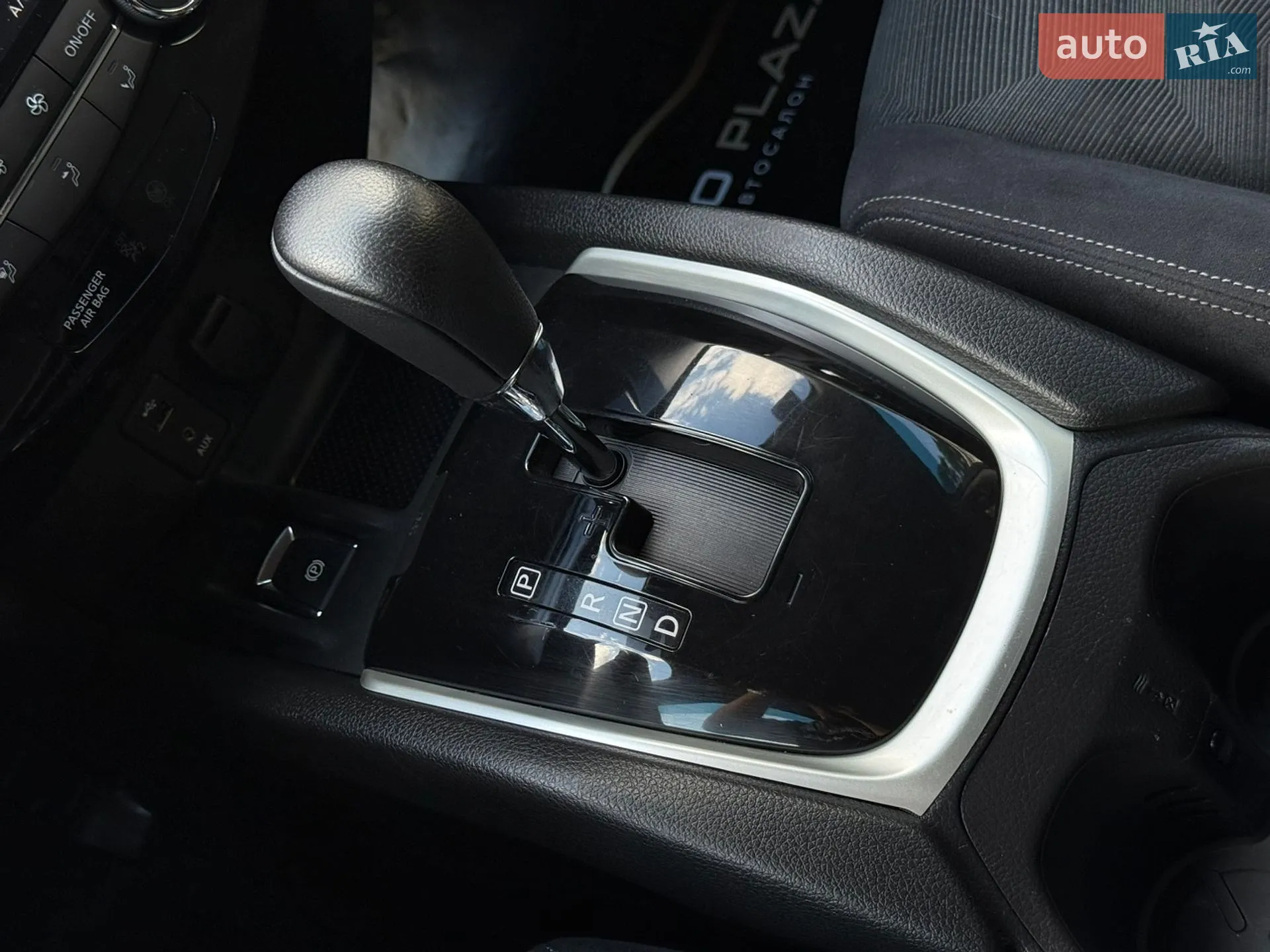 2016 Nissan X-Trail - мініатюра 50