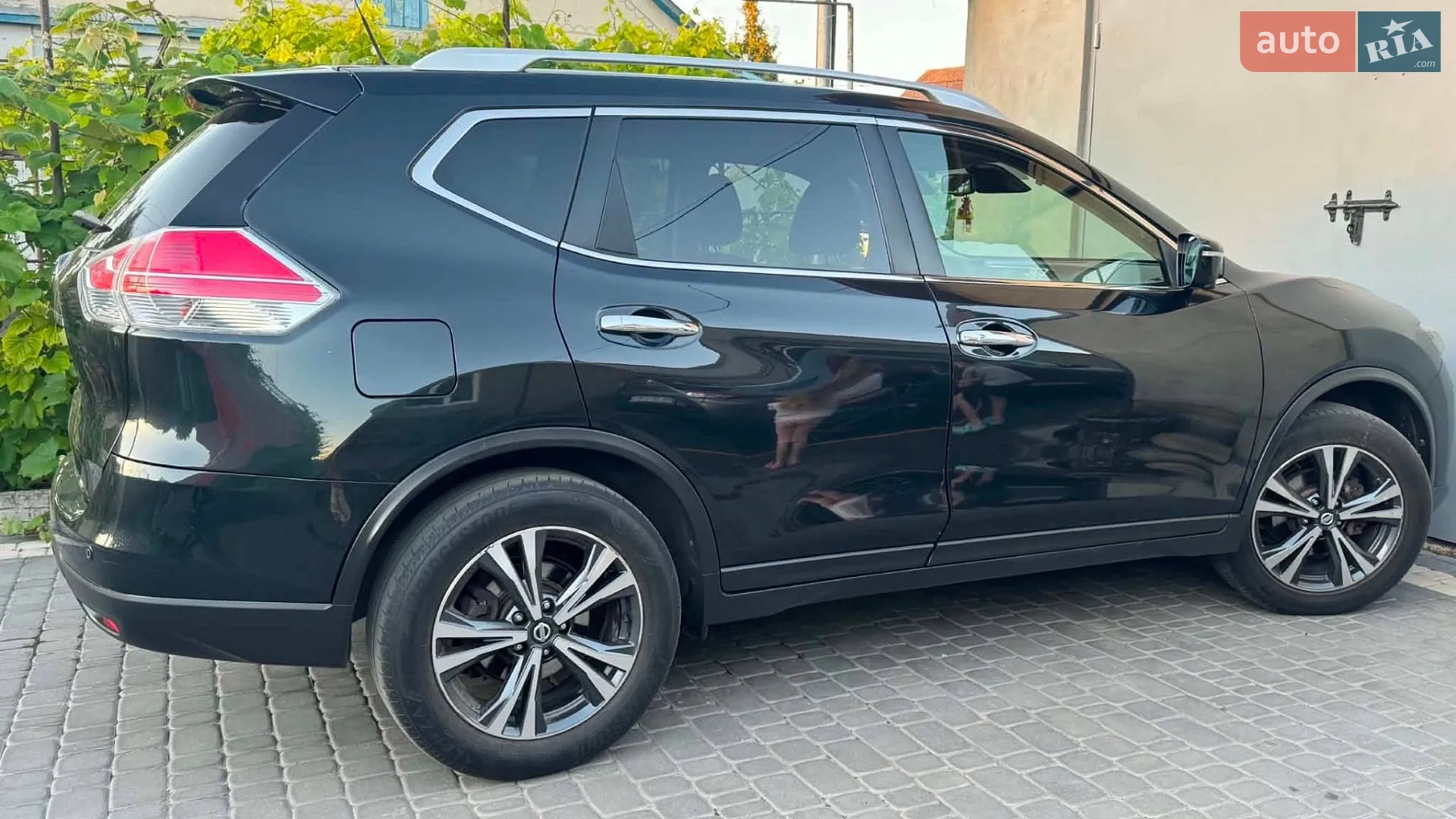 2015 Nissan X-Trail - мініатюра 2