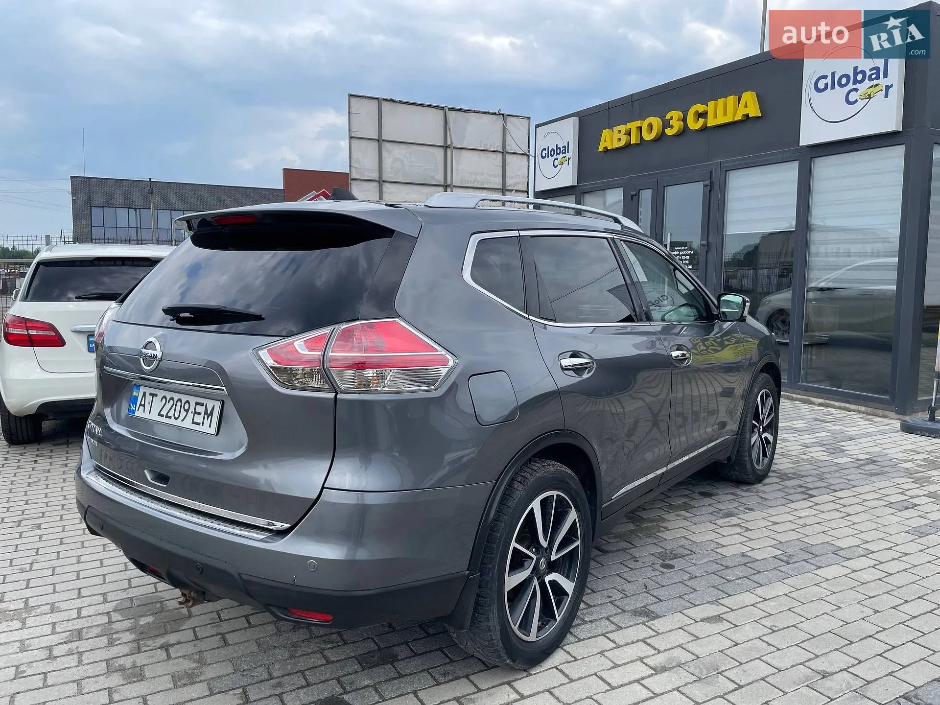 2015 Nissan X-Trail - мініатюра 5