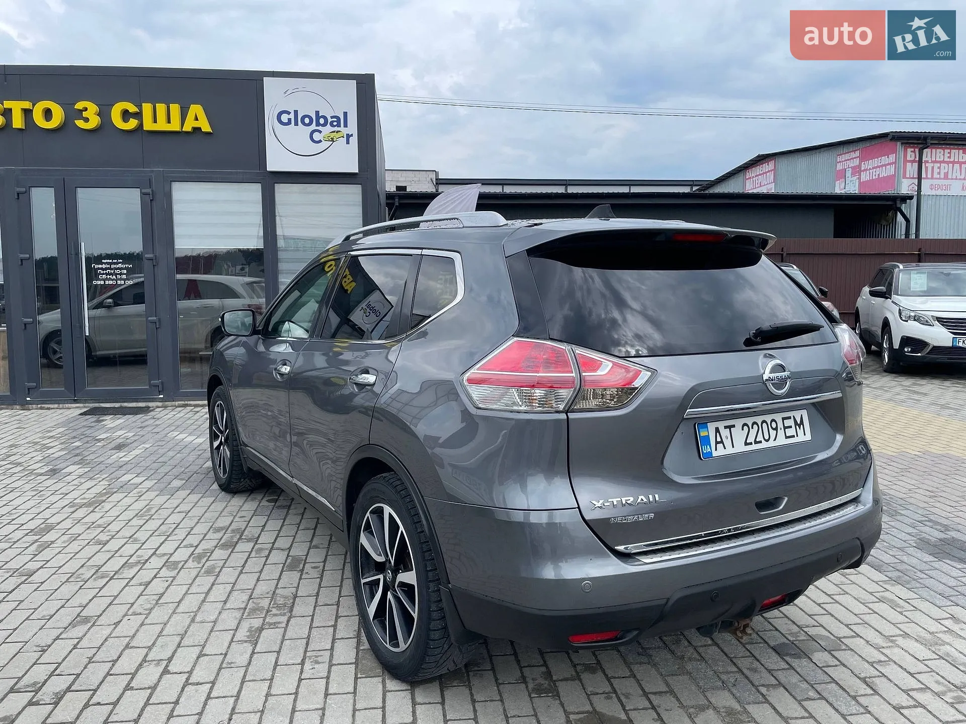 2015 Nissan X-Trail - мініатюра 3