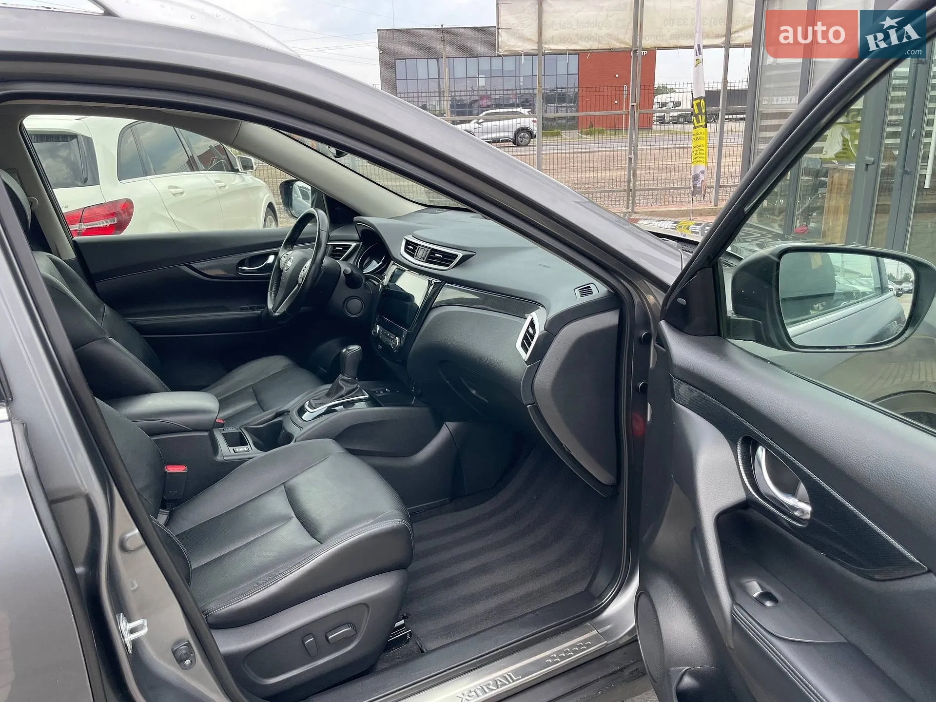 2015 Nissan X-Trail - мініатюра 19