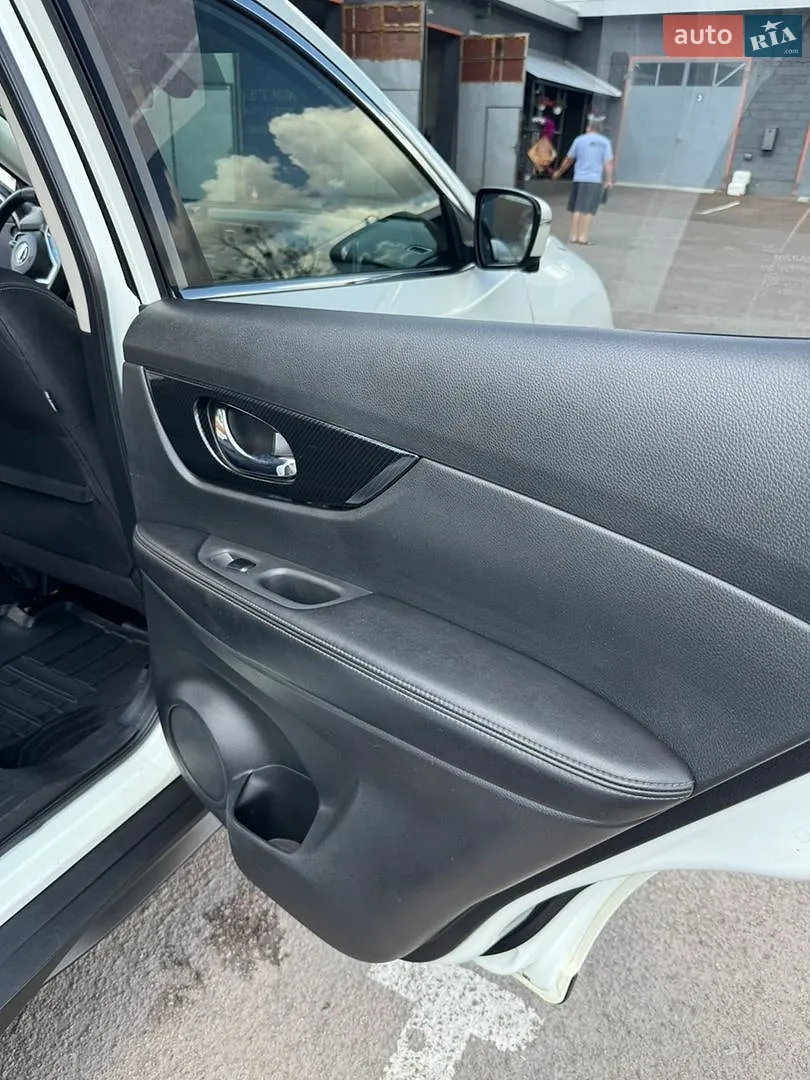 2017 Nissan X-Trail - мініатюра 31