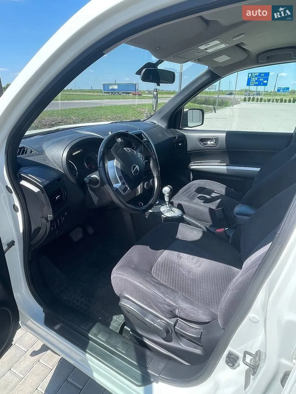 2010 Nissan X-Trail - мініатюра 8