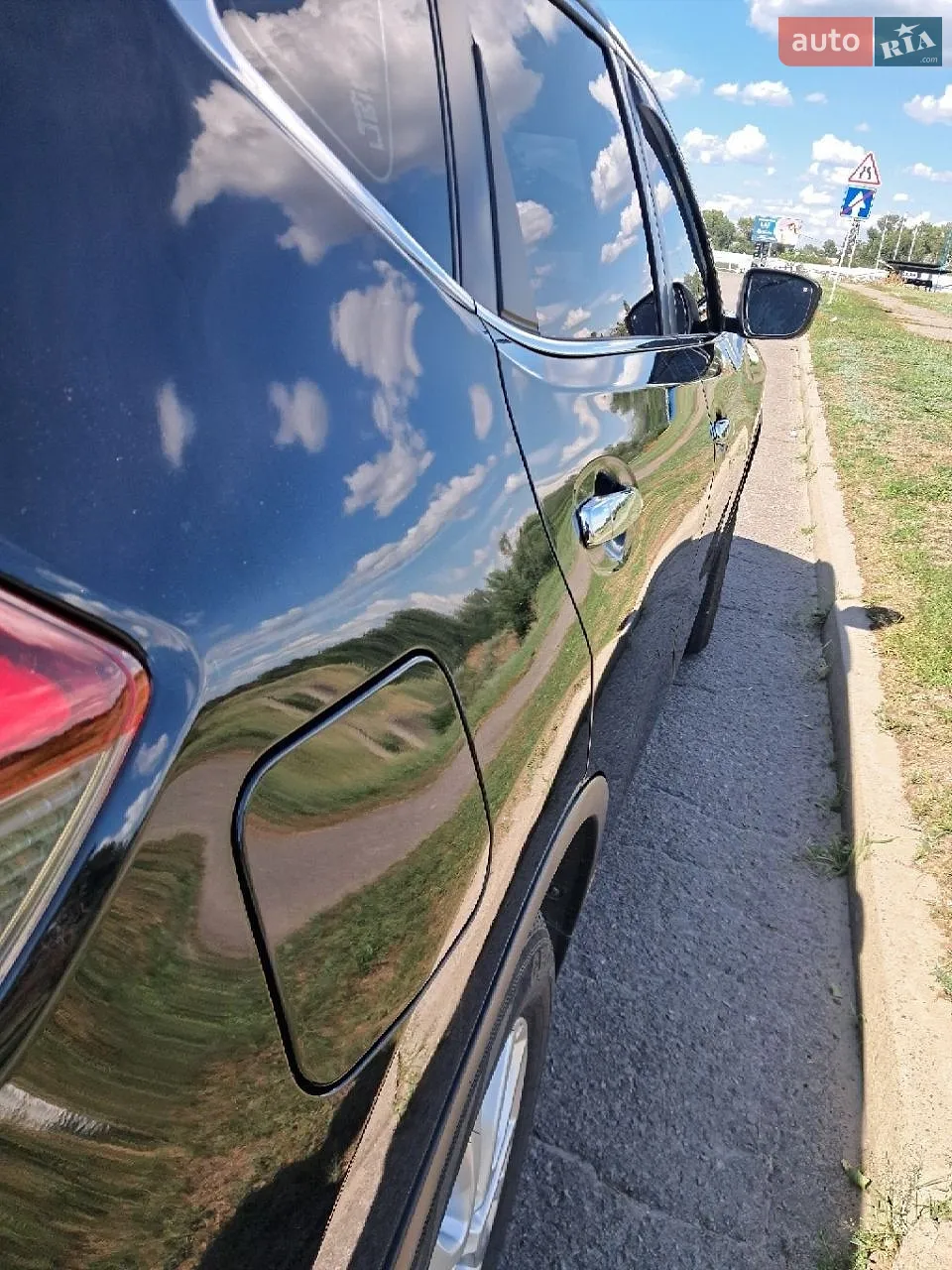 2021 Nissan X-Trail - мініатюра 3