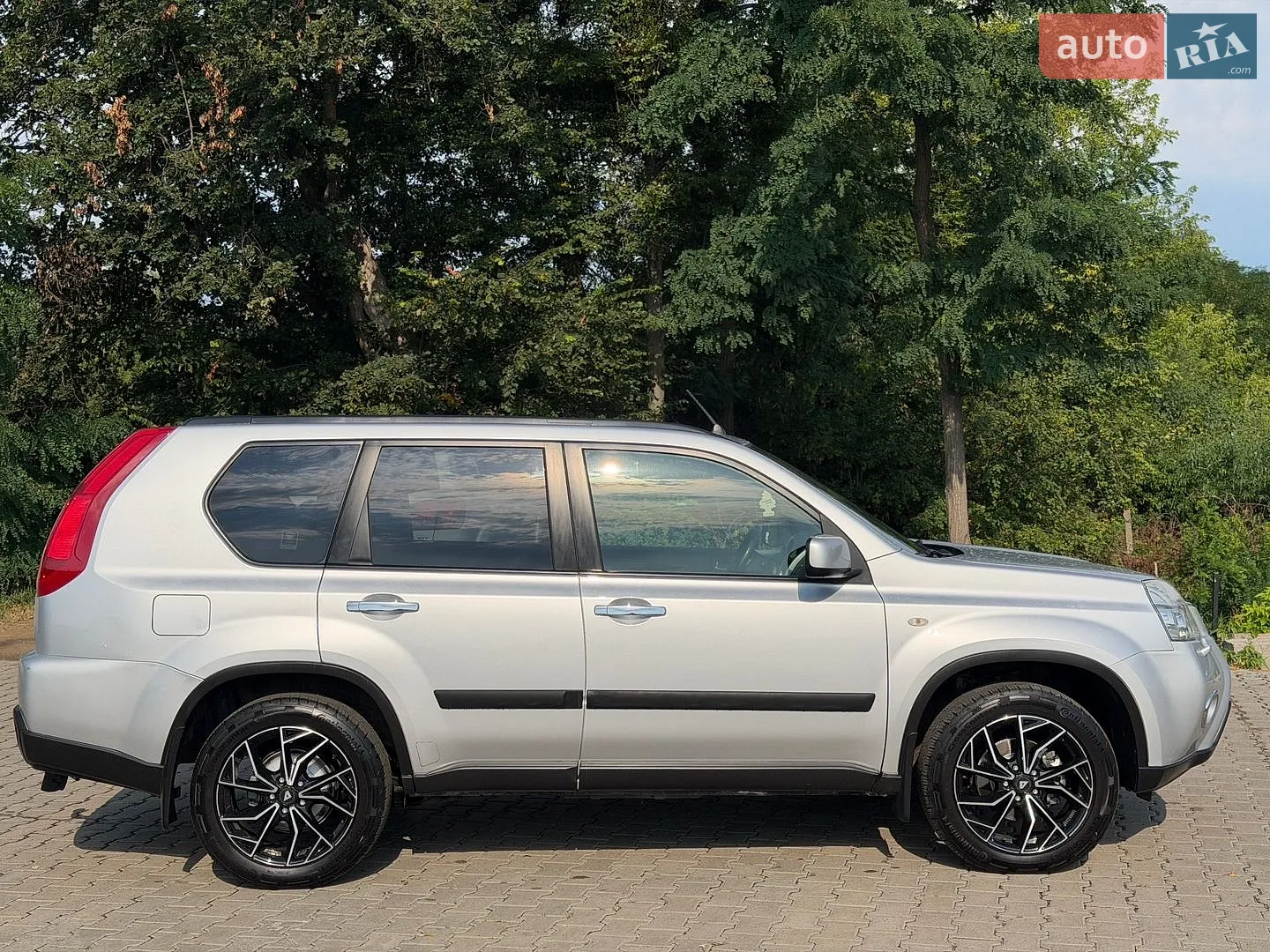 2010 Nissan X-Trail - мініатюра 3