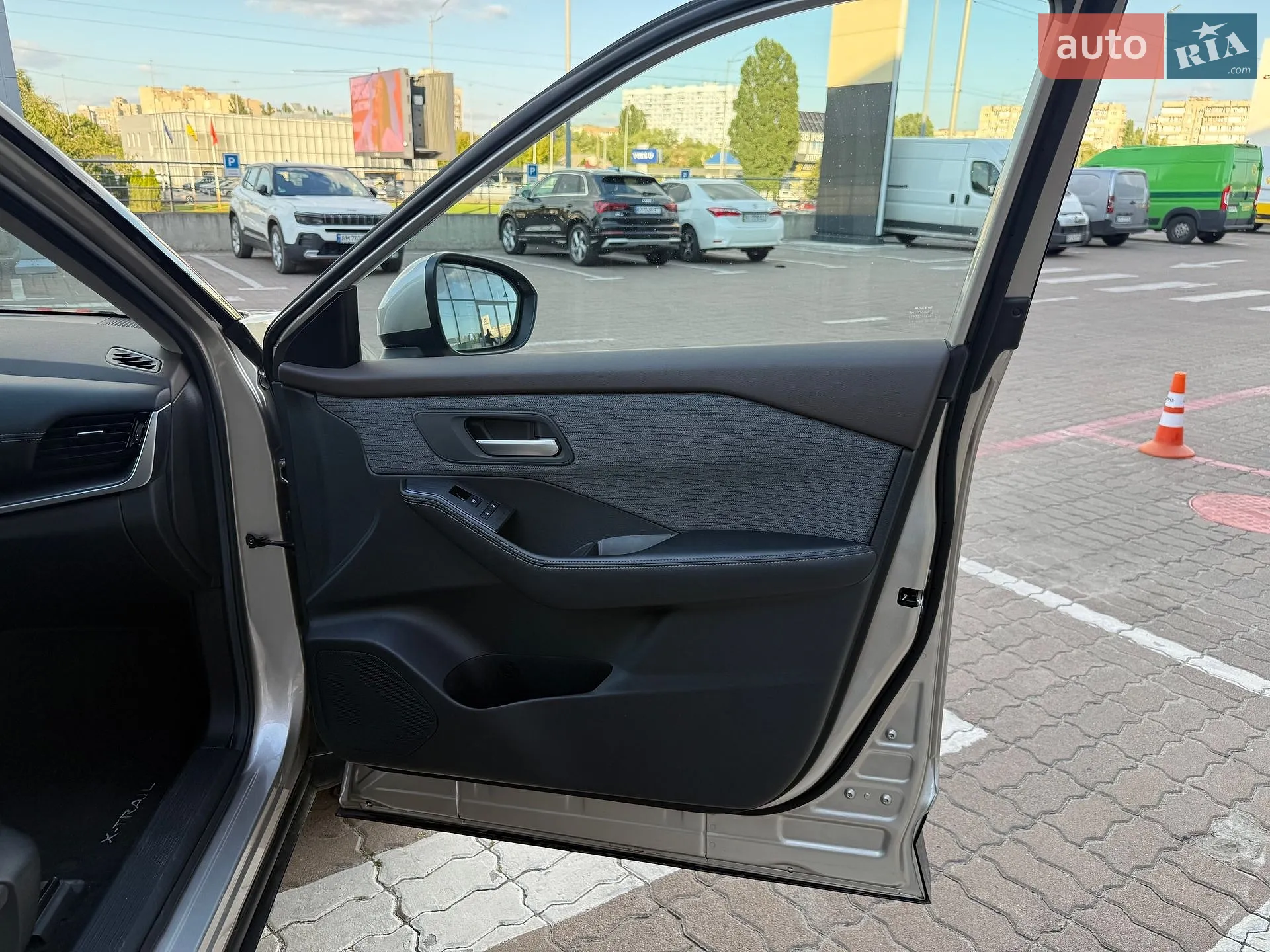 2023 Nissan X-Trail - мініатюра 11