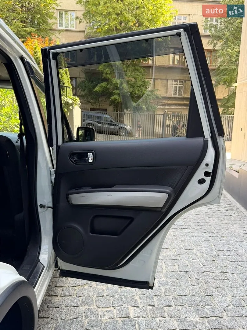 2014 Nissan X-Trail - мініатюра 43