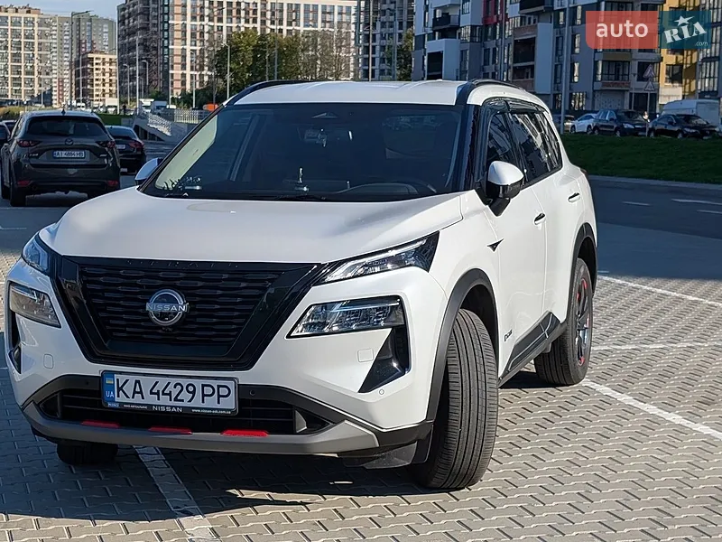 Nissan X-Trail 2025