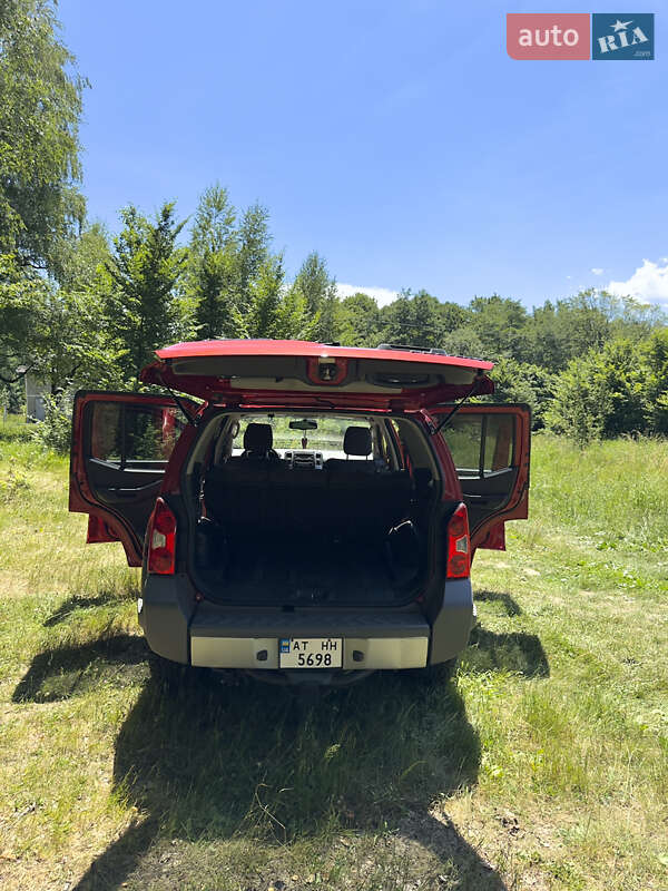Позашляховик / Кросовер Nissan Xterra 2012 в Косові