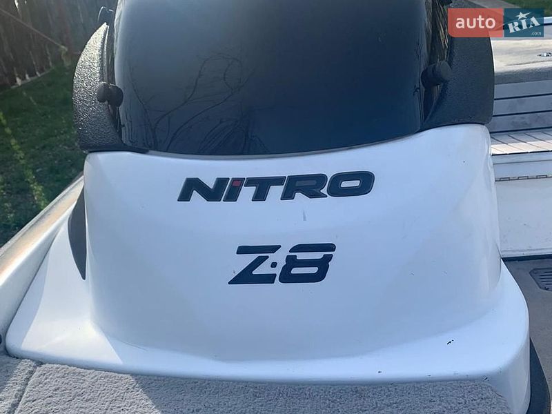 Катер Nitro Z 2010 в Києві
