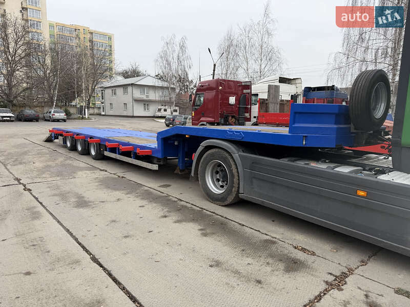 Низкорамная платформа Nooteboom OSD 2006 в Черновцах