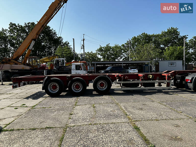 Контейнеровоз полуприцеп Novatrail NTL 1999 в Одессе