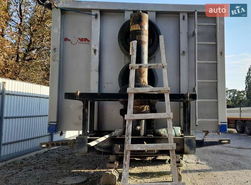 Самосвал полуприцеп Novatrail SKI 2004 в Житомире