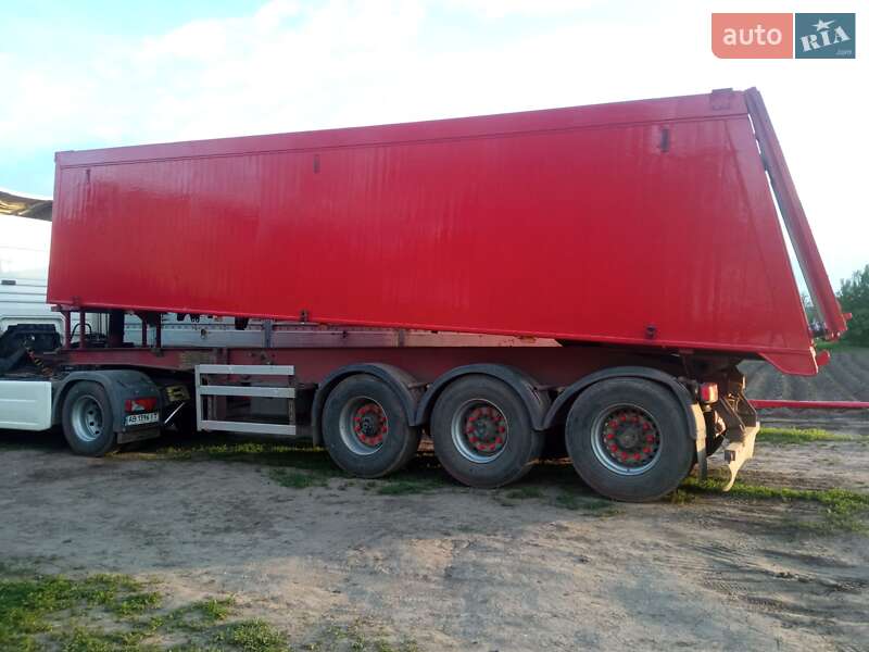 Самосвал полуприцеп Novatrail SKI 2003 в Липовце фото 10 Самосвал полуприцеп Novatrail SKI 2003 в Липовце