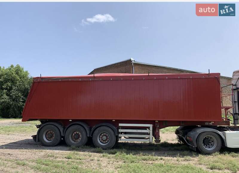 Самосвал полуприцеп Novatrail SKI 2003 в Липовце фото 8 Самосвал полуприцеп Novatrail SKI 2003 в Липовце