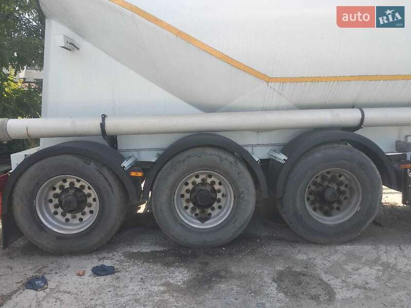Цементовоз Nursan Цементовоз 2015 в Києві фото 4 Цементовоз Nursan Цементовоз 2015 в Києві
