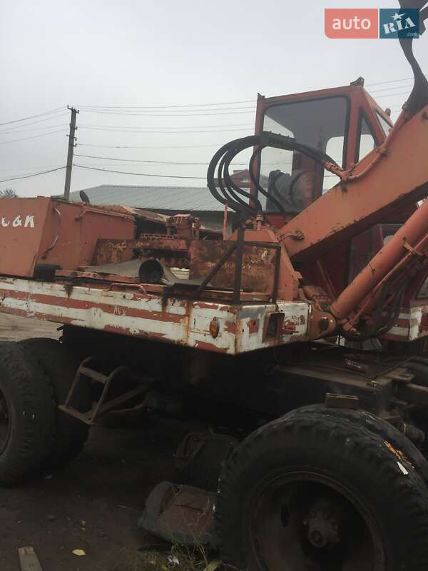 Колісний екскаватор O&K MH 1972 в Дніпрі фото 3 Колісний екскаватор O&K MH 1972 в Дніпрі