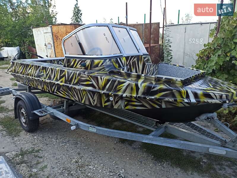 Човен Обь М 2023 в Миколаєві фото Човен Обь М 2023 в Миколаєві