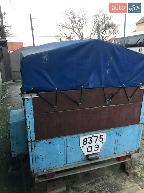 Бортовий напівпричіп ОДАЗ 8144 1993 в Усатове