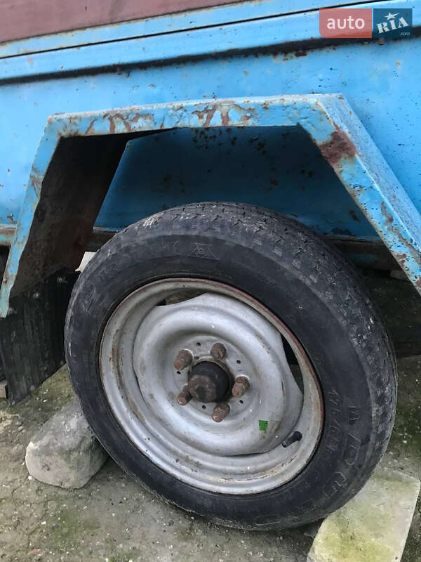 Бортовий напівпричіп ОДАЗ 8144 1993 в Усатове