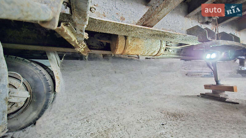 Бортовой полуприцеп ОДАЗ 9370 1989 в Бородянке