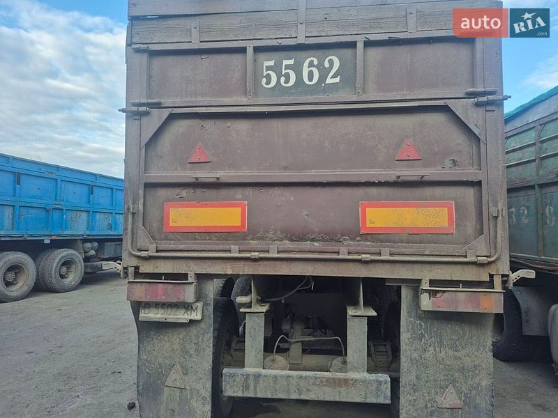 Бортовой полуприцеп ОДАЗ 9370 1989 в Томашполе