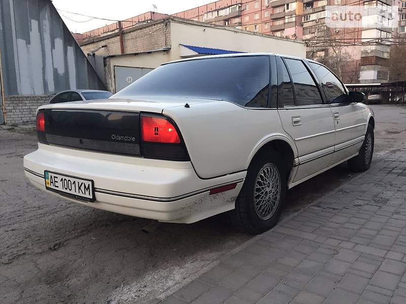 Седан Oldsmobile Cutlass 1993 в Днепре фото 4 Седан Oldsmobile Cutlass 1993 в Днепре