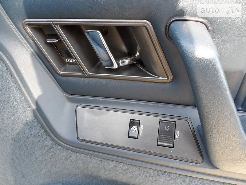 Седан Oldsmobile Cutlass 1993 в Днепре