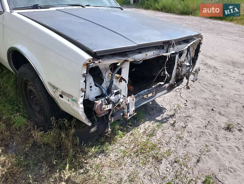 Седан Oldsmobile Cutlass 1988 в Киеве