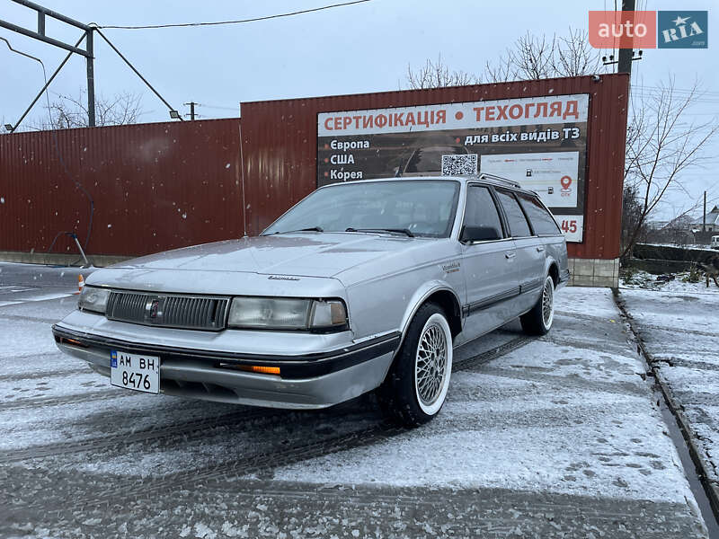 Универсал Oldsmobile Cutlass 1988 в Тульчине