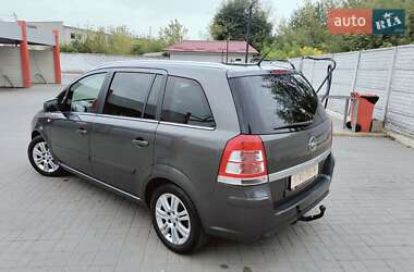 Минивэн Opel 1.8 Liter 2012 в 