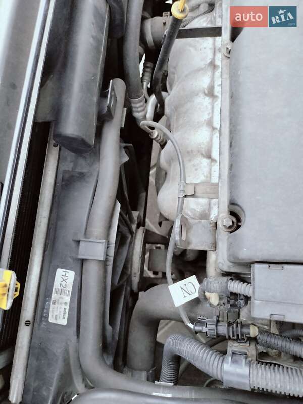 Минивэн Opel 1.8 Liter 2012 в Ровно