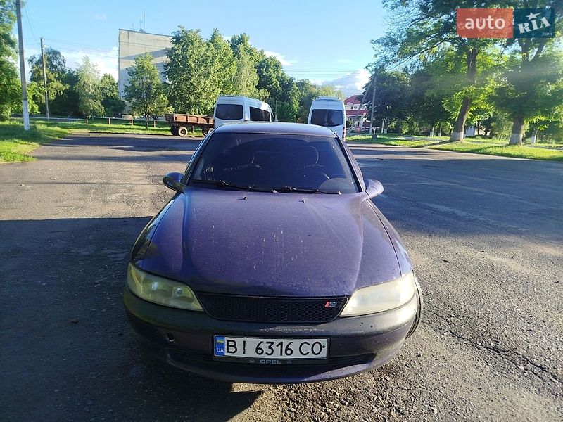 AUTO.RIA – Продаж Опель бу в Полтаві: купити вживані Opel в